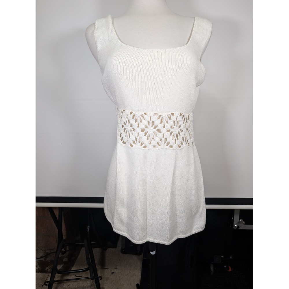 Women's White Knitted Top Size Medium
